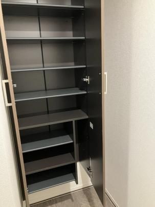 �y���̑��z�@301�@�V���[�Y�{�b�N�X