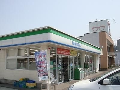 【周辺】　ファミリーマート大塚宮田店：450m