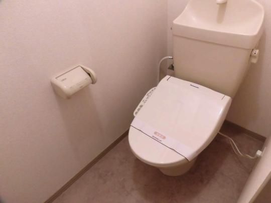 【その他】　207　温水洗浄便座トイレ