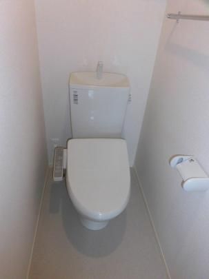 【その他】　B101　温水洗浄暖房便座トイレ