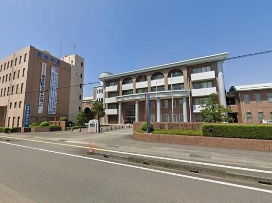 【周辺】　私立宮崎学園高校：748m