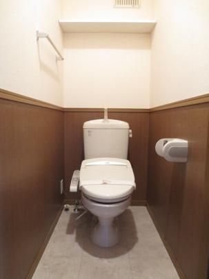 【その他】　202　温水洗浄暖房便座トイレ