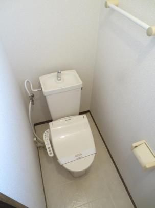 【その他】　C201　温水洗浄暖房便座トイレ